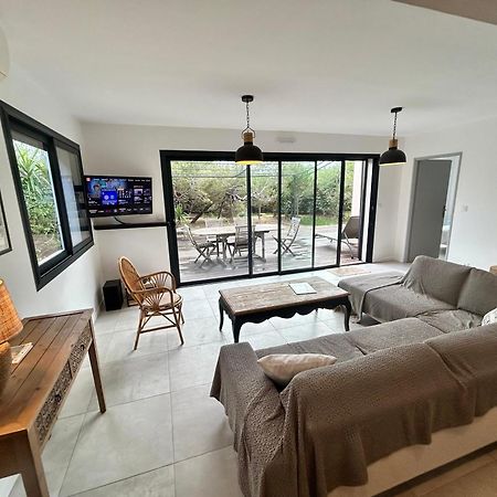 Appartement Luxe Le Levant Hyères Exterior foto
